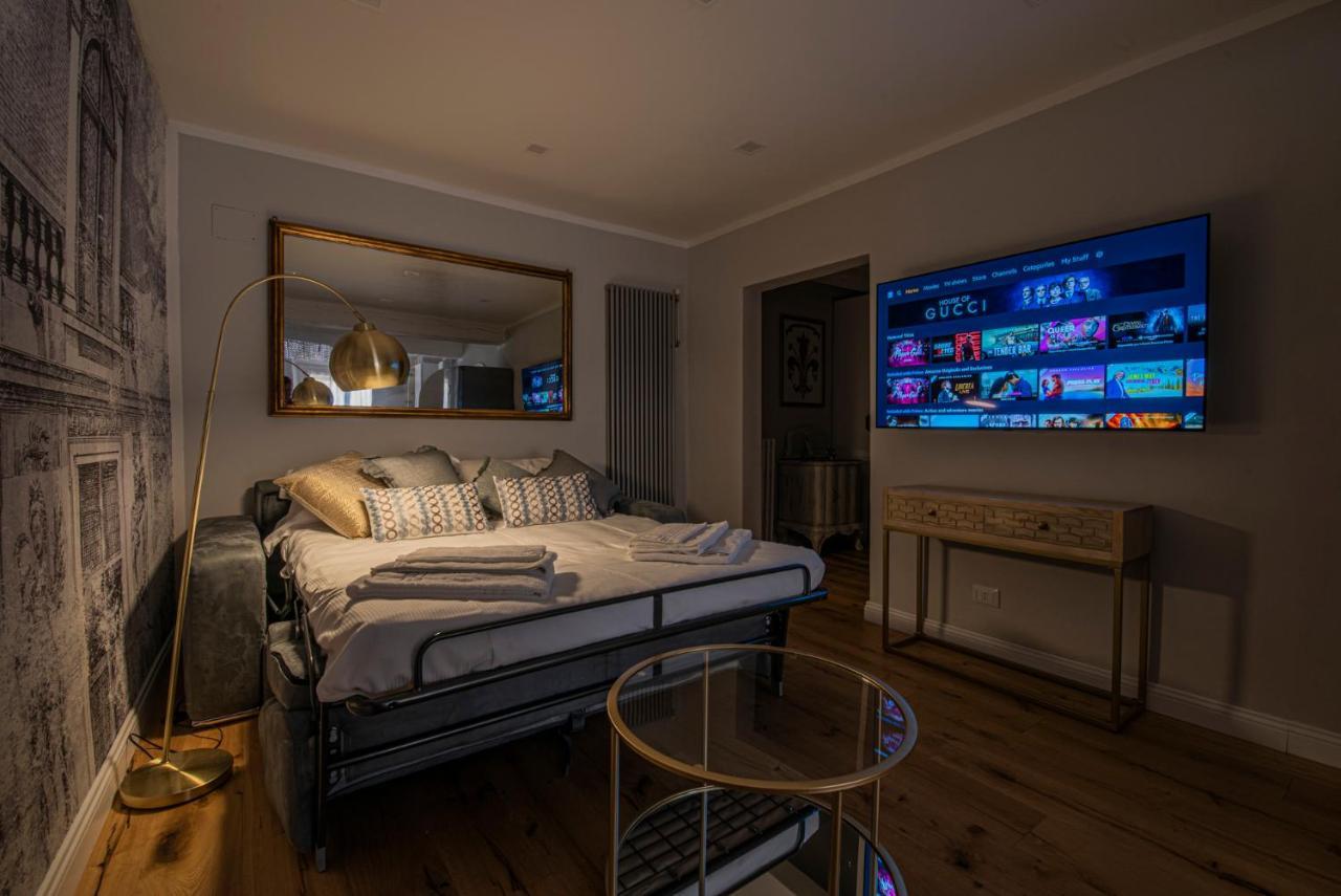 Peruzzi Royal Suite Флоренция Экстерьер фото